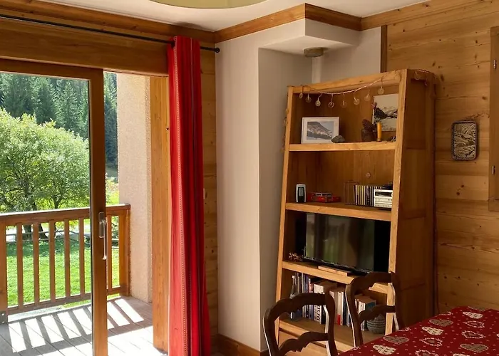 T3 Lumineux Champagny Le Apartment *